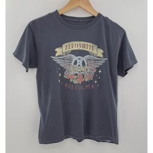 NWT Aerosmith Boston Women's MA T-Shirt Graphic Tee Band‎ Rock Music Sz M Boho